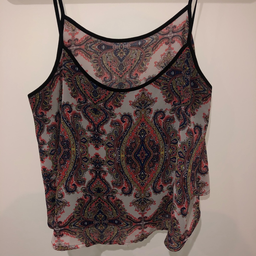 ⭐️⭐️⭐️TANK TOP - Picture 3 of 4